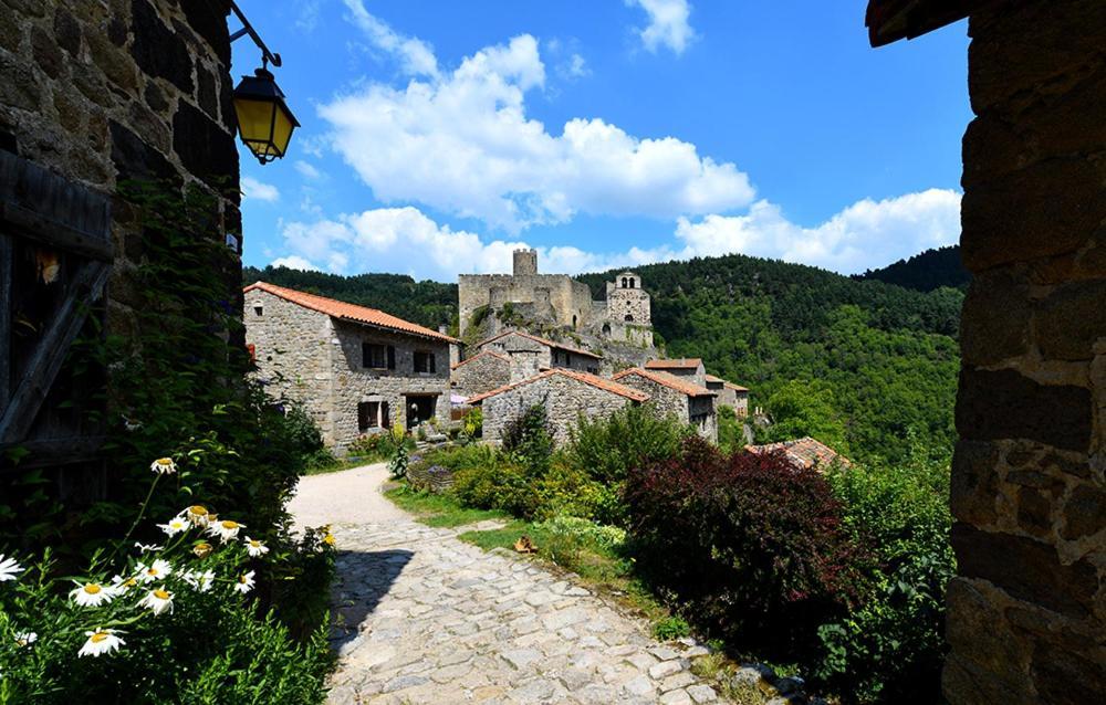 Les Gites Du Val Valprivas المظهر الخارجي الصورة